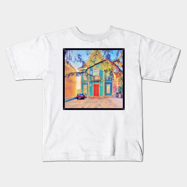 chalet. sintra Kids T-Shirt by terezadelpilar